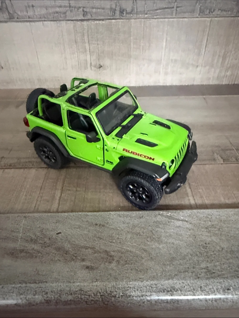 N/A bright green